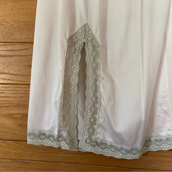 Vintage Pinehurst Lingerie pink lace trim slip skirt - Picture 2 of 8